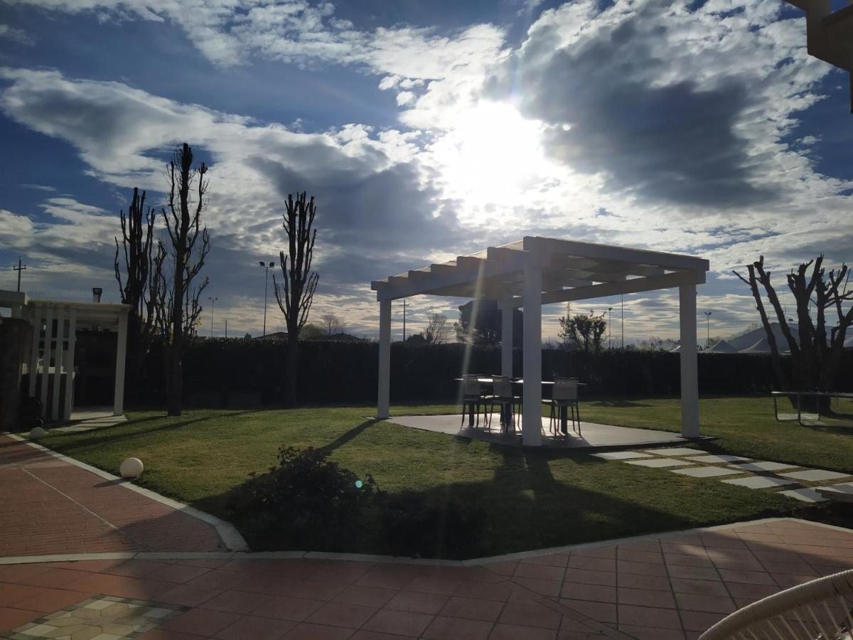 Chrisiola Vila Galleno Exterior foto